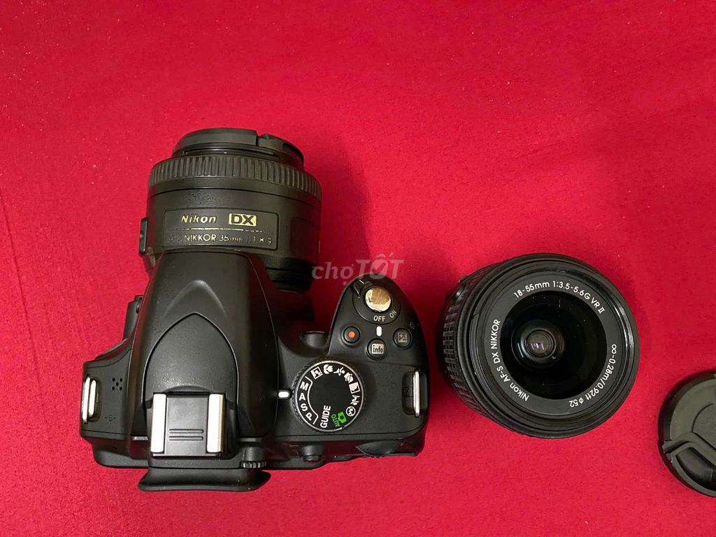 Nikon D3200 kèm lens 35 1.8G và 18-55 vr2