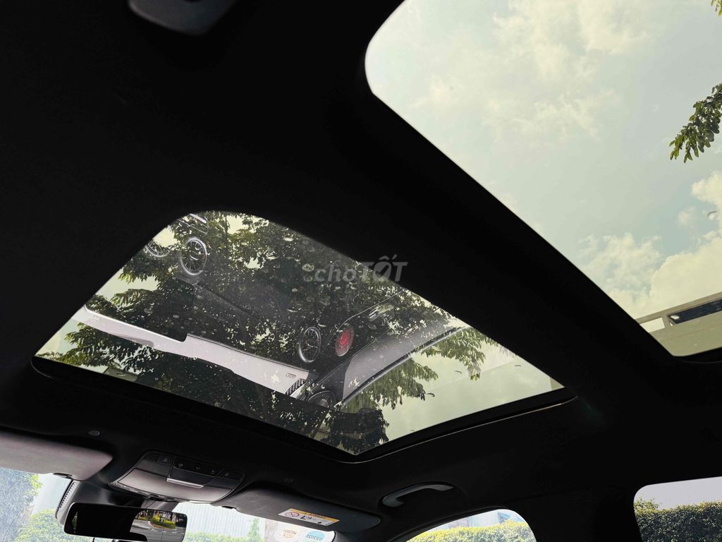 GLC300 4MATIC - 33000 KM XANH CAVANSITE. Mua bán Ô tô tại Quận Bình Tân Tp Hồ Chí Minh được đăng bởi Huỳnh Thiên Bảo hình 15