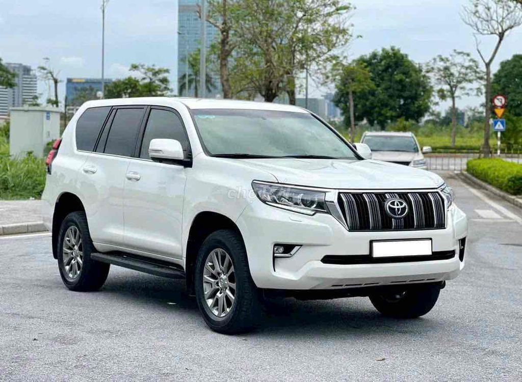 Toyota Prado 2019 - 75000 km Trắng Nội Thât kem