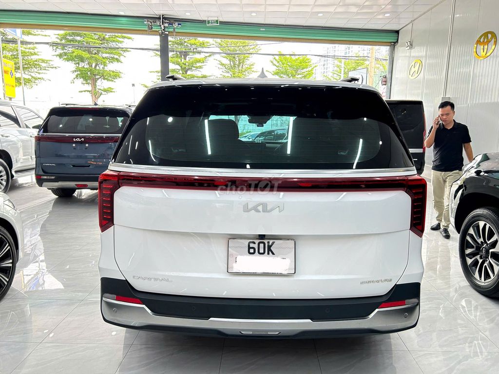 Carnival 2.2D Sig Model 2025 Đi 20.000km Zin 100%. Mua bán Ô tô tại Quận 7 Tp Hồ Chí Minh được đăng bởi Tuấn Sài Gòn Car Auto hình 4