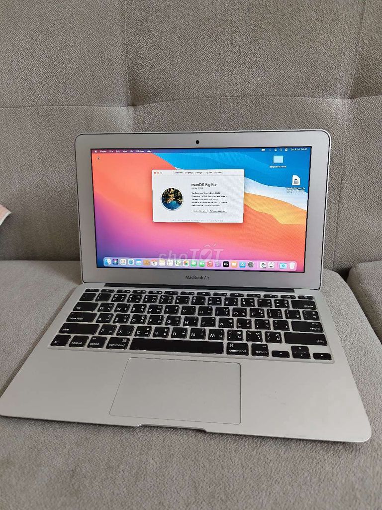 Apple Macbook Air 2015 4GB/128GB Sạc zin. Mua bán Laptop tại Quận Tân Phú Tp Hồ Chí Minh được đăng bởi Ve chay đồ cũ thanh lý hình 1