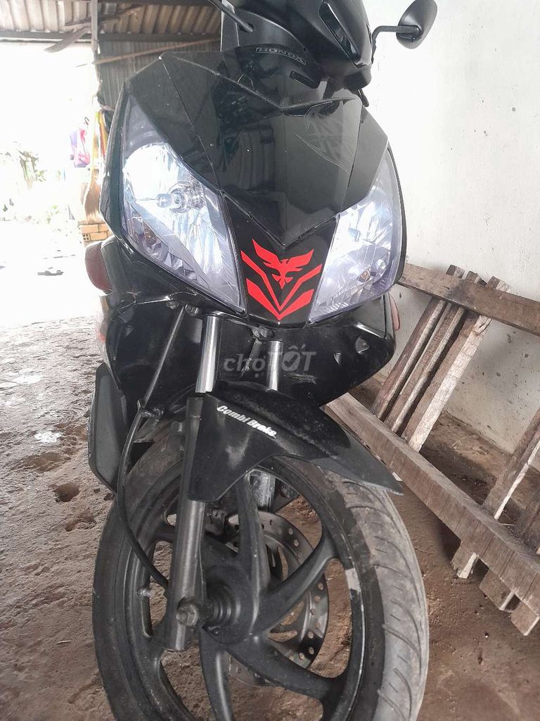 Dư xe bán lai xe chạy êm giây tờ hơp pháp. Mua bán Xe máy tại Huyện Đầm Dơi Cà Mau được đăng bởi Thiện Cường hình 2