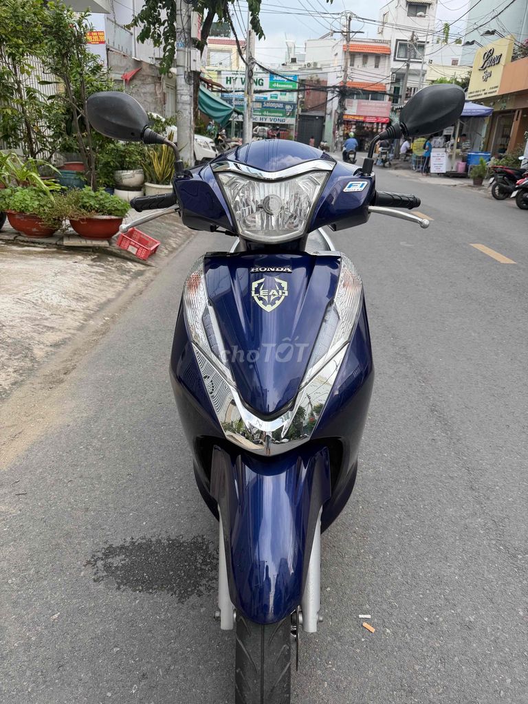 Владелец Honda Lead 125 куб. см 2015