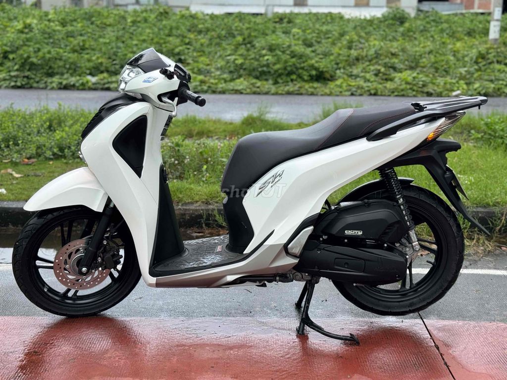 SH 125 ABS màu trắng đen siêu mới 43C1-715.96