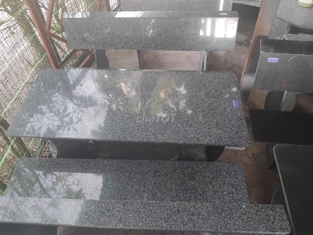 Bàn ghế đá gia đình nhiều mẫu. Mua bán Bàn ghế tại Thành phố Tuy Hòa Phú Yên được đăng bởi Quốc Sâm Nguyễn hình 1