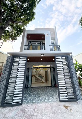 CỰC ĐẸP...NHÀ 5x18 NẰM TRONG KHU DÂN CƯ CAO CẤP SỔ HỒNG RIÊNG ĐƯỜNG 8M. Mua bán nhà ở tại Huyện Vĩnh Cửu Đồng Nai được đăng bởi Hoàng Quý