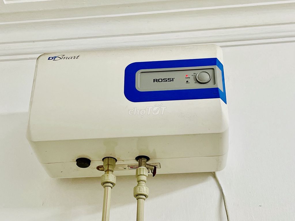 Thanh lý bình nóng lạnh Rossi 30L Trắng chống giật. Mua bán Thiết bị vệ sinh, nhà tắm tại Quận Tây Hồ Hà Nội được đăng bởi Thanh Xuân hình 1