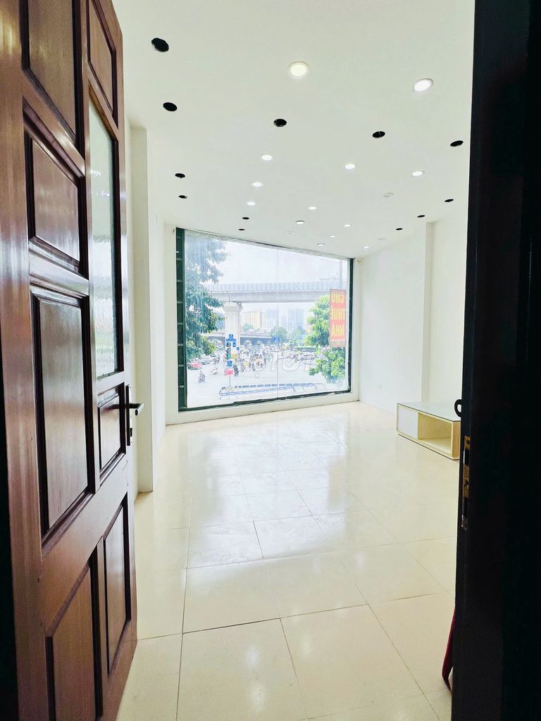 CHO THUÊ NHÀ MẶT ĐƯỜNG NGUYỄN TRÃI - NGUYỄN XIỂN, THANH XUÂN, HÀ NỘI - ảnh 3
