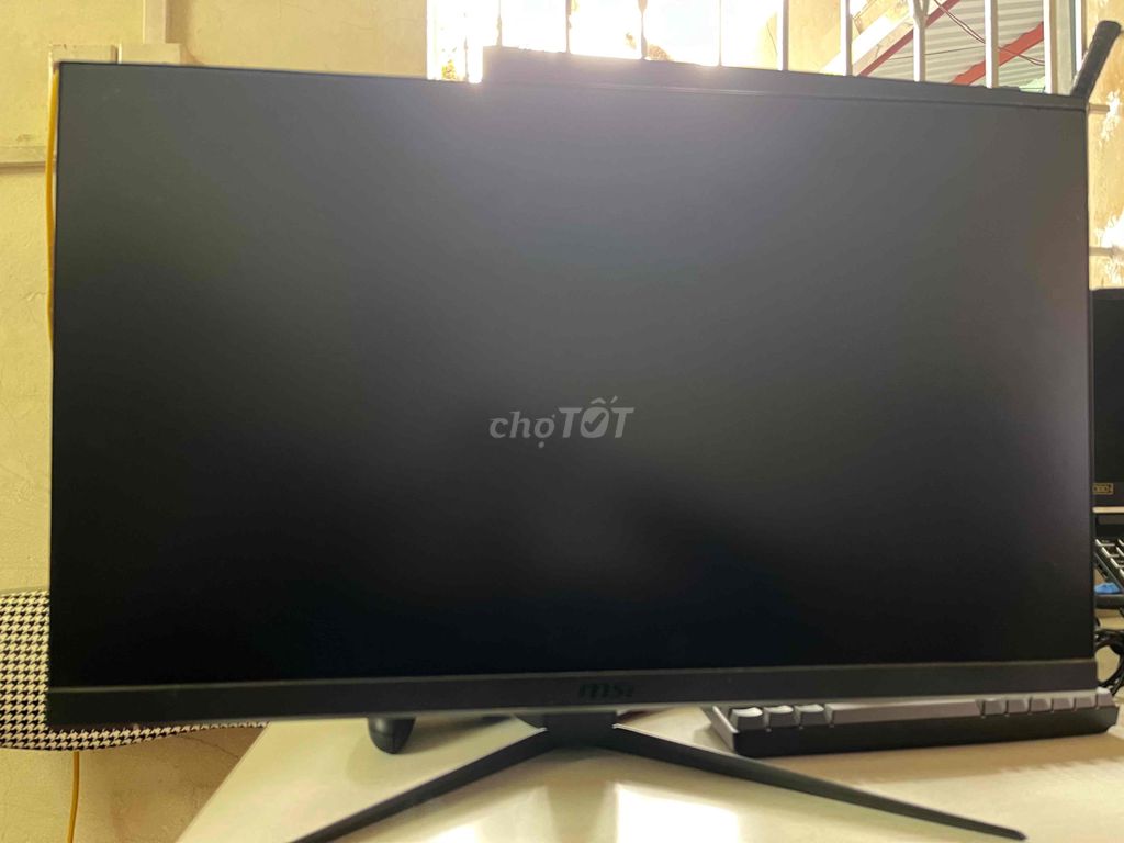 Màn hình MSI Optix G272 27” IPS 144Hz