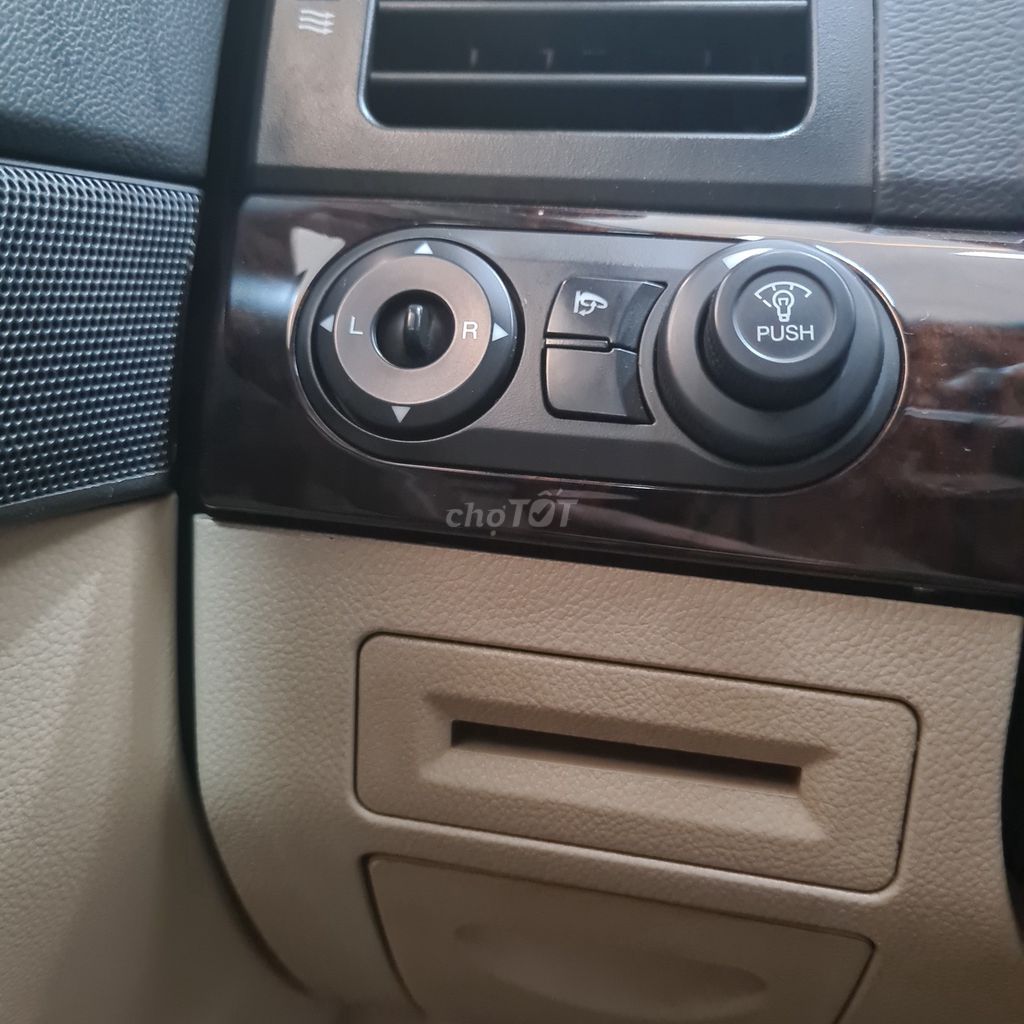 CHEVROLET CAPTIVA LT SỐ SÀN 7 CHỖ MÁY SỐ NGON. Mua bán Ô tô tại Quận Tân Phú Tp Hồ Chí Minh được đăng bởi Ô Tô An Khang Thịnh  hình 13