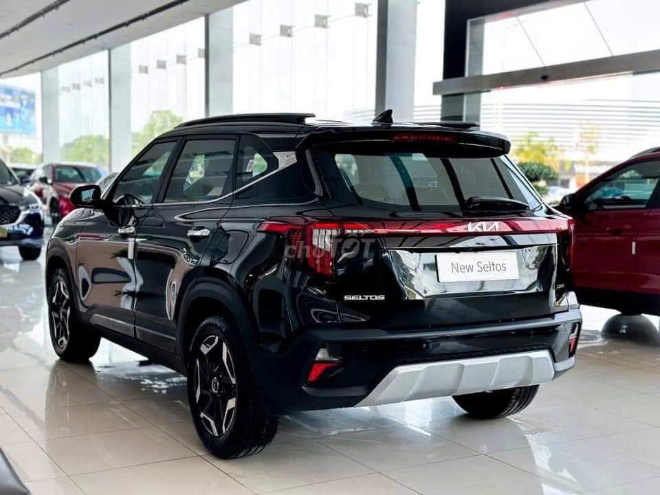 KIA NEW SELTOS - страховка кузова в подарок - скидка наличными