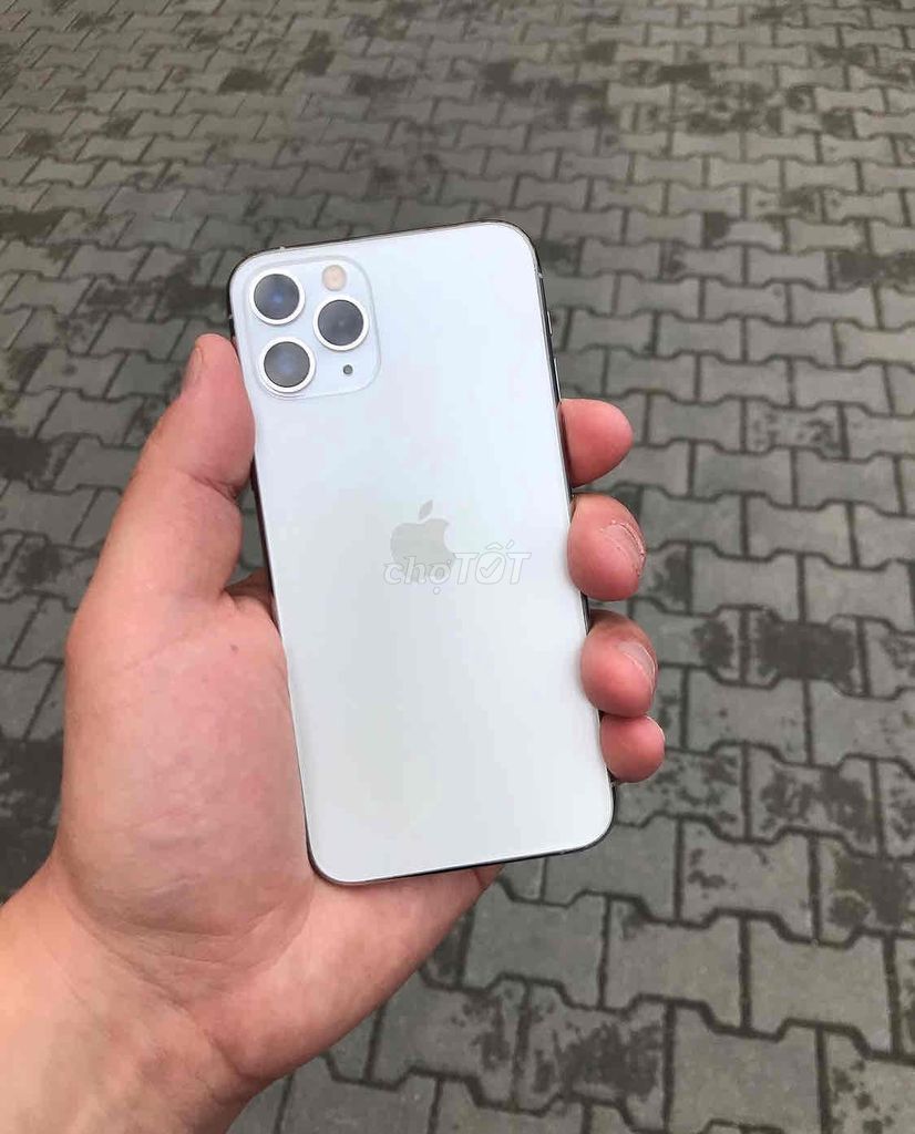 Apple iPhone 11 Pro 64GB Bạc. Mua bán Điện thoại tại Quận 8 Tp Hồ Chí Minh được đăng bởi Bích Quyên hình 1