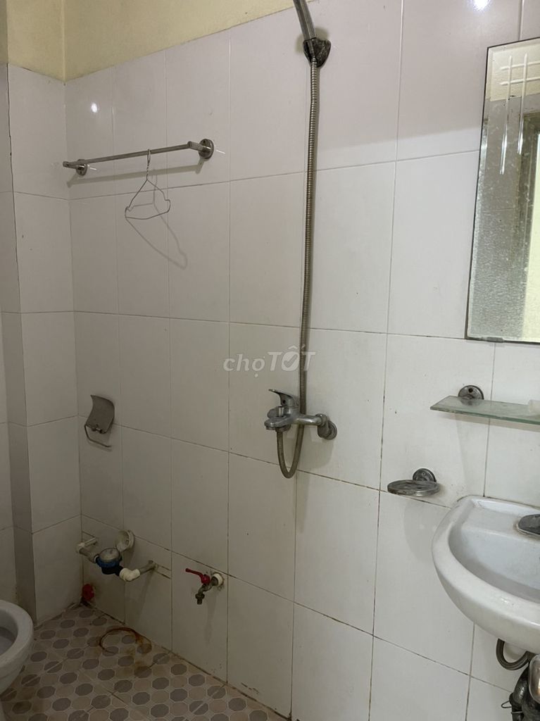 Phòng trọ 16 mét rất đẹp tại phố 8/3. Cho thuê phòng trọ tại Quận Hai Bà Trưng Hà Nội được đăng bởi Le hong hanh hình 2