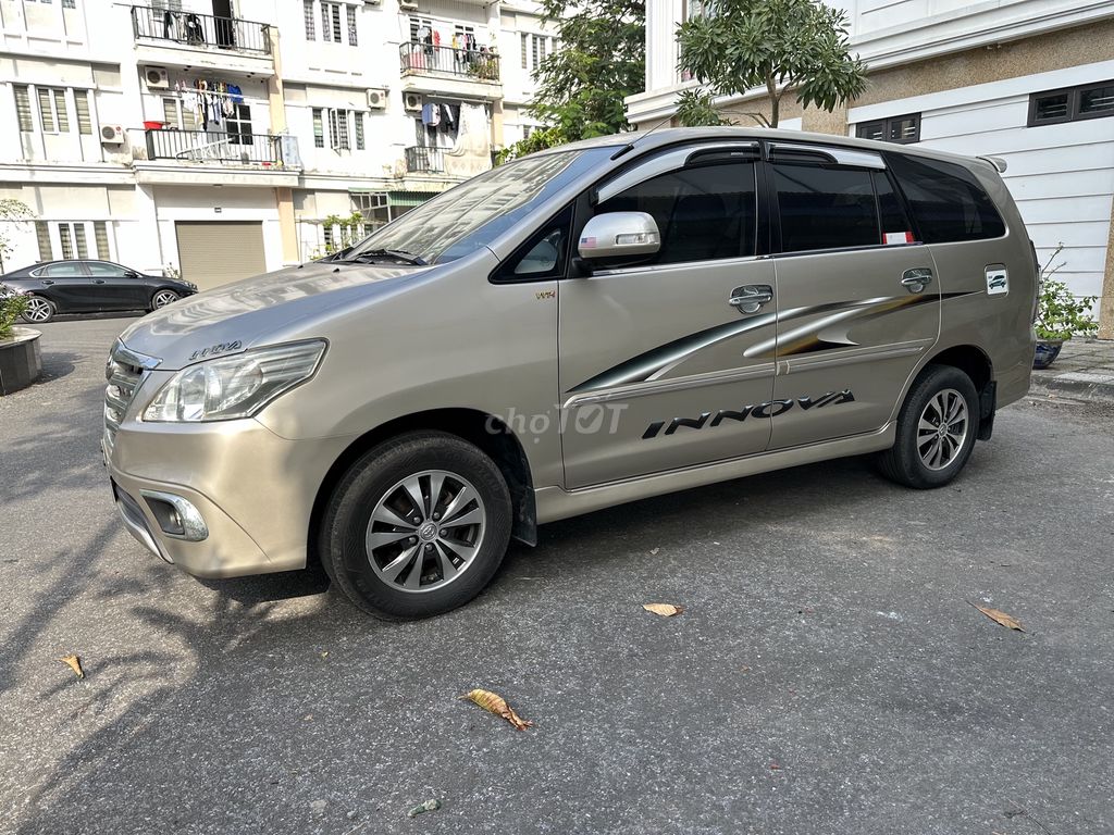 Toyota Innova 2016  bản E xe gia đình từ mới