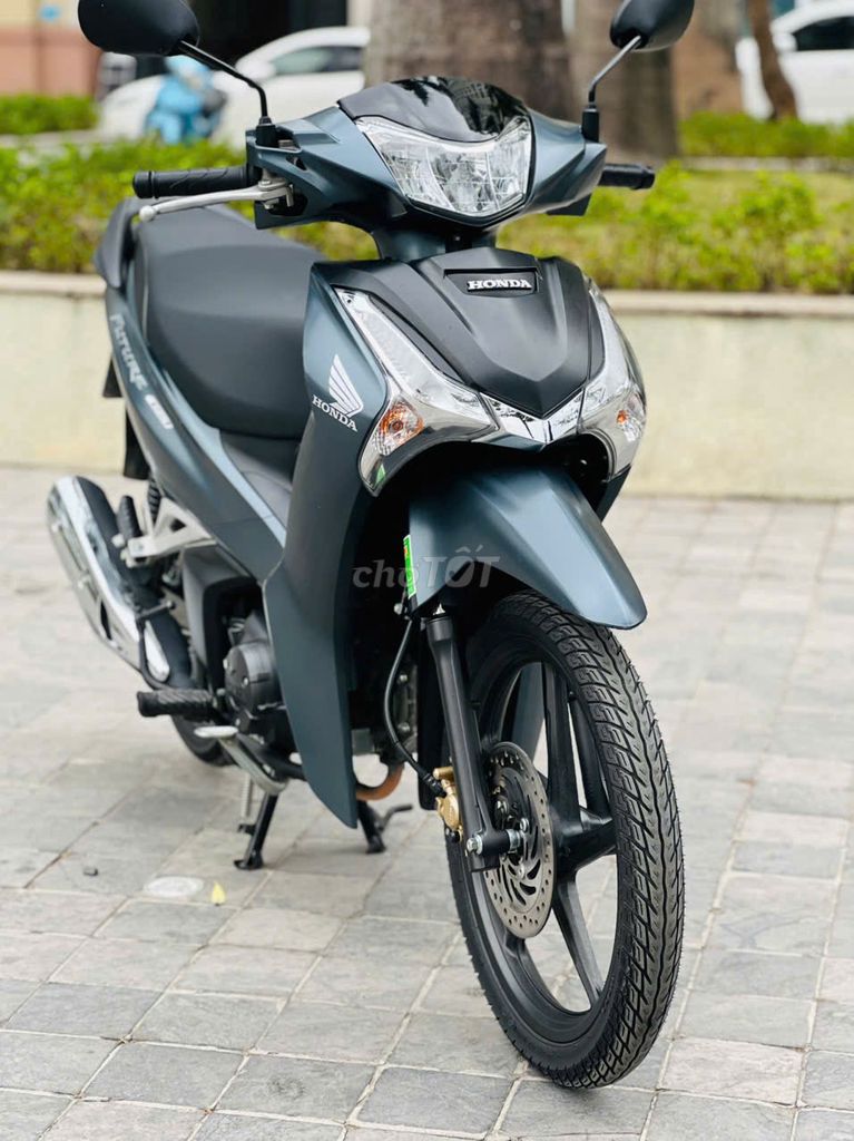 HONDA FUTURE 125FI ĐÈN NÉT BIỂN 29 ODO 3000KM. Mua bán Xe máy tại Quận Cầu Giấy Hà Nội được đăng bởi TRÍ KIÊN hình 4