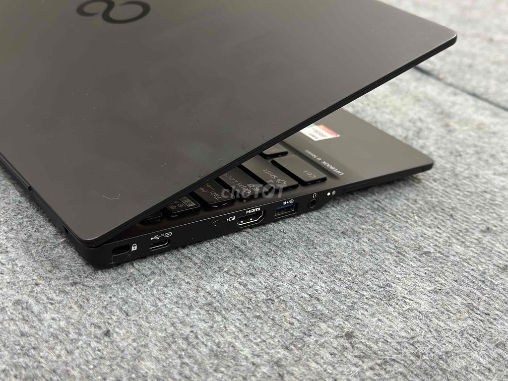 Fujitsu Lifebook U9312/J i5-1245U 13 inch 8GB/256G - 132988578