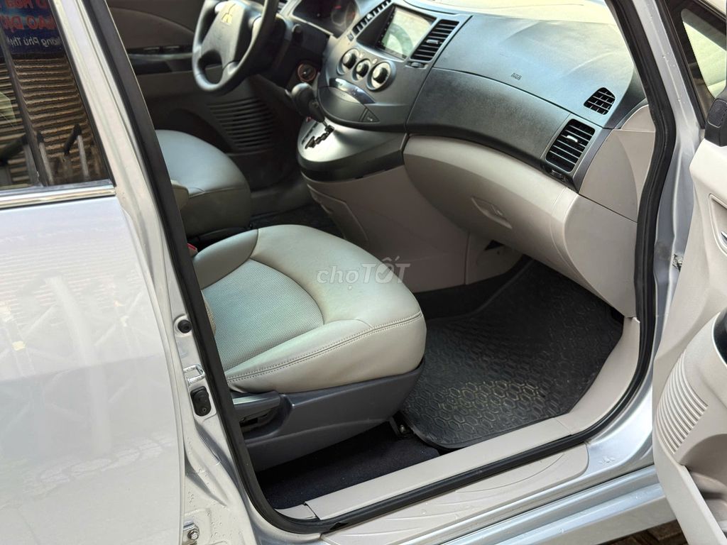 Grandis 2005 1 chủ odo 12v giá 199tr. Mua bán Ô tô tại Quận Tân Phú Tp Hồ Chí Minh được đăng bởi Thế Anh hình 13