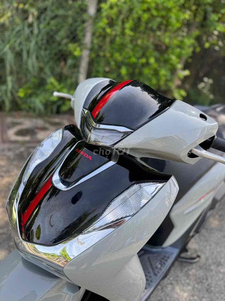 Sh 160i abs xám xi măng bstp chính chủ. Mua bán Xe máy tại Huyện Củ Chi Tp Hồ Chí Minh được đăng bởi HuỳnhLâm Bổn hình 7