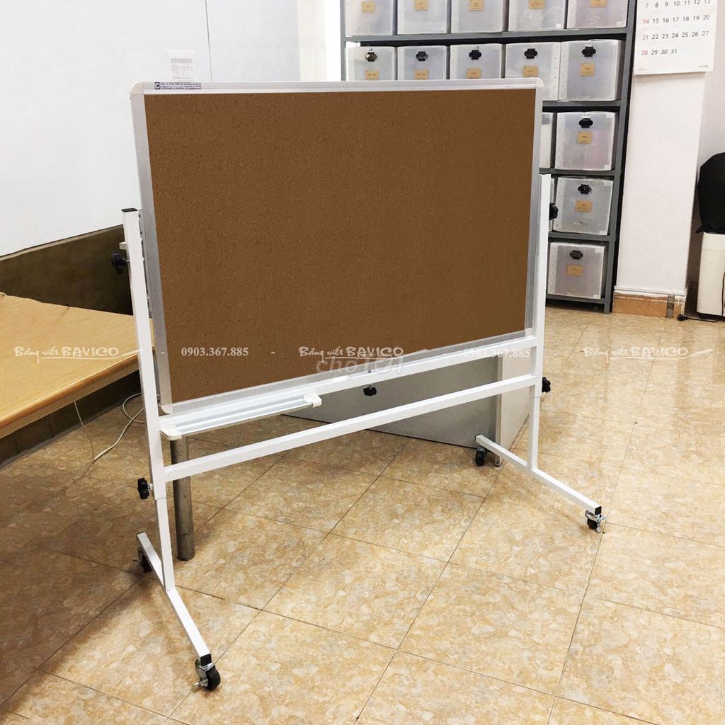 Bảng ghim bần thiên nhiên chân chữ T TP.HCM. Mua bán Đồ dùng văn phòng tại Quận 1 Tp Hồ Chí Minh được đăng bởi CÔNG TY TNHH THIẾT BỊ GIÁO DỤC BAVICO hình 1