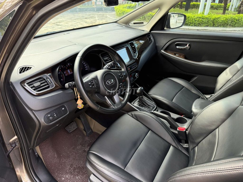 Kia Rondo xăng 1 chủ 2015. Mua bán Ô tô tại Quận Long Biên Hà Nội được đăng bởi PHÚC LÂM  AUTO hình 11