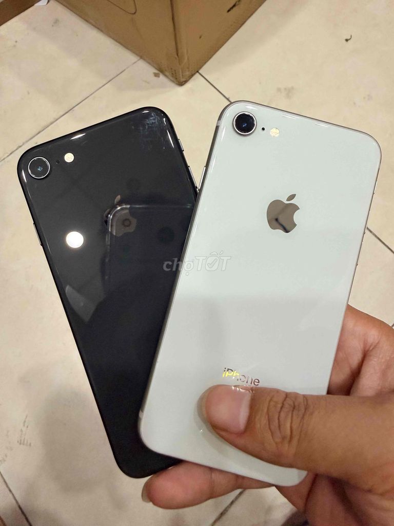 Apple iPhone 8 64GB Đen, Bạc đã qua sử dụng. Mua bán Điện thoại tại Quận Cầu Giấy Hà Nội được đăng bởi Vũ Hiệp hình 1
