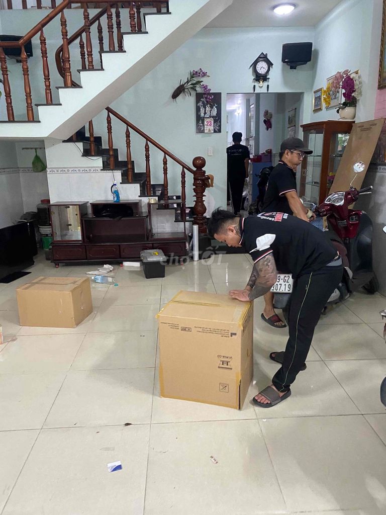 Dịch vụ chuyển nhà TP.HCM giá bình dân. Dịch vụ chuyển nhà tại Quận Phú Nhuận Tp Hồ Chí Minh được đăng bởi dịch vụ vận chuyển hình 1