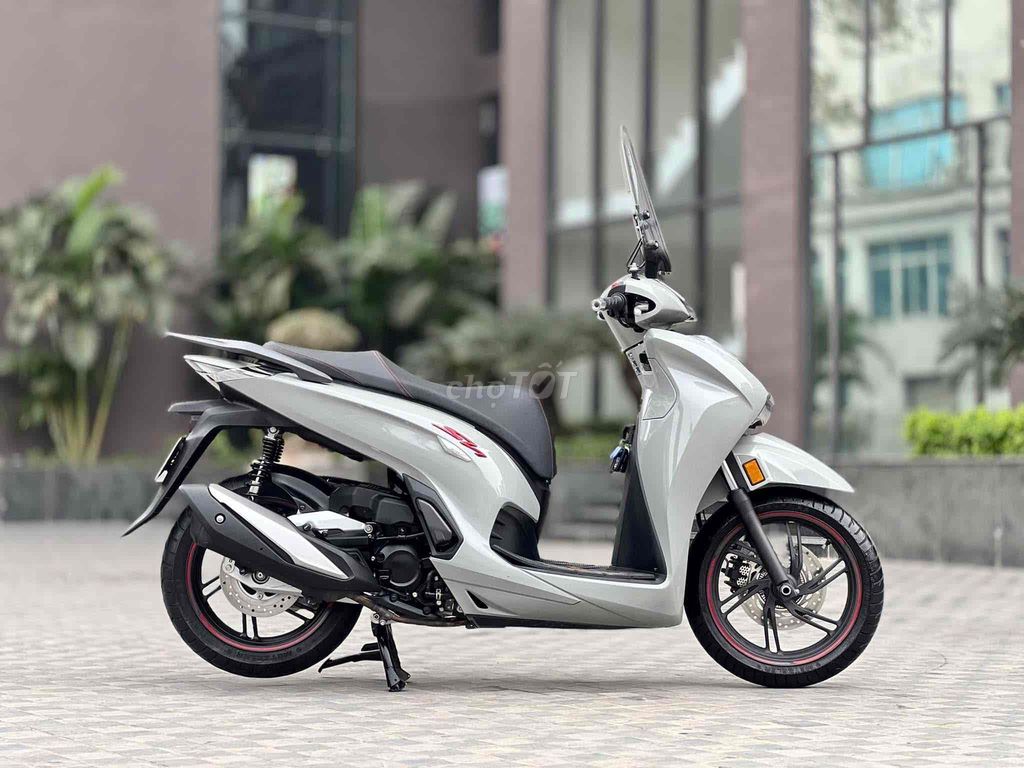 Honda SH 350i 2022