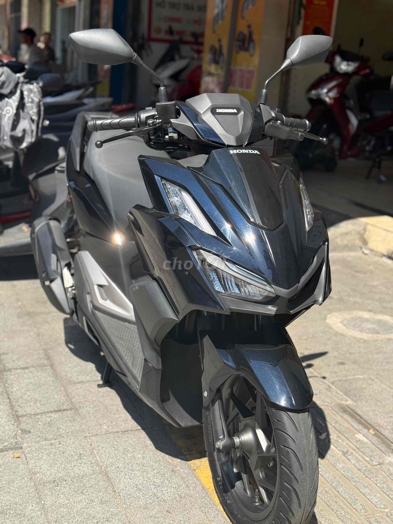 Черный глянцевый смарт-ключ Honda Vario 160 куб. см