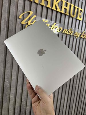MacBook Air M1, RAM 16GB, SSD 256GB - Mỹ, BH 3T. Mua bán Laptop tại Quận Cầu Giấy Hà Nội được đăng bởi Đỗ Kỷ