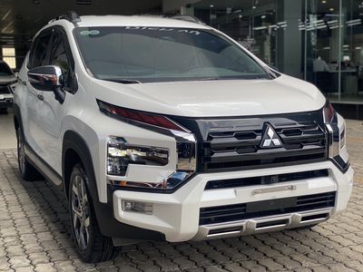 Xpander Cross 2024 Trắng Xe Gia Đình Odo 65.000km