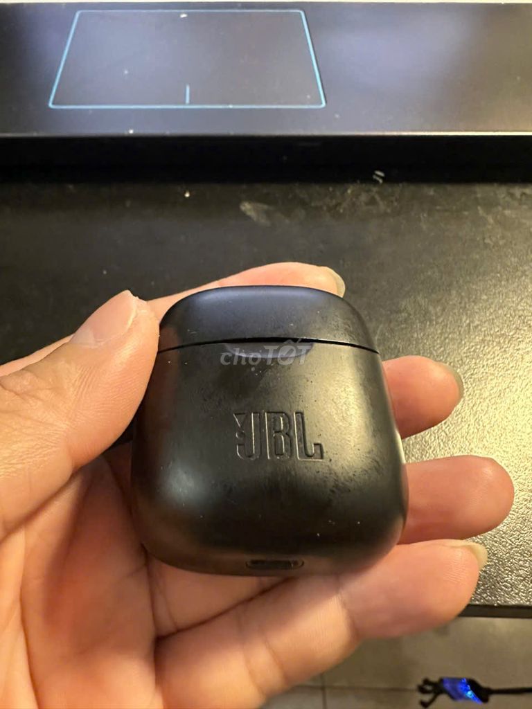 Tai nghe không dây JBL 220TWS Đen. Mua bán Tivi, Âm thanh tại Huyện Sóc Sơn Hà Nội được đăng bởi do quy hình 1
