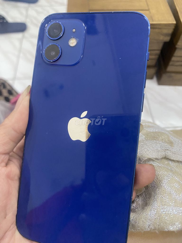 iphone 12 qte zin 64 gb nứt tý kính full cn