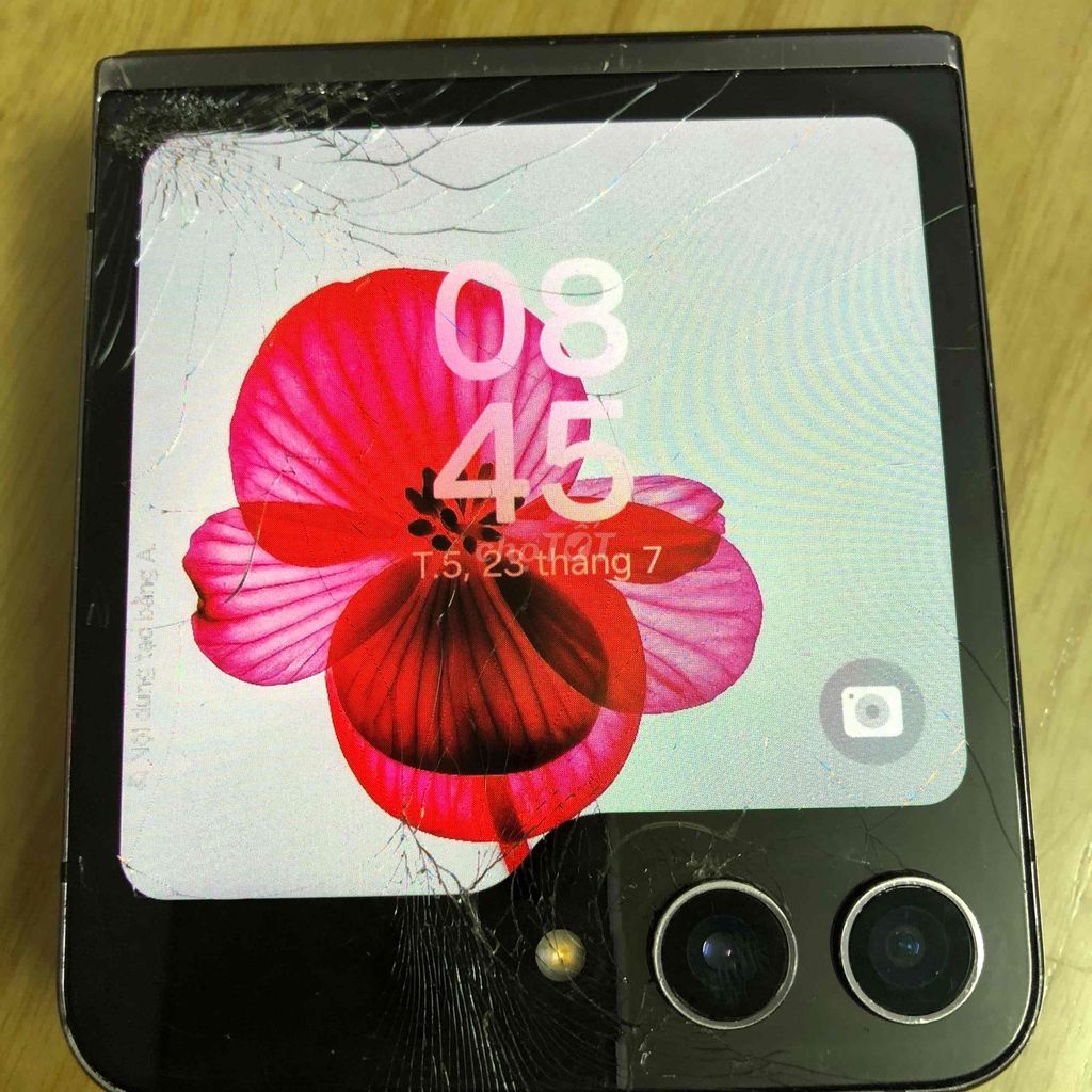 Samsung Galaxy Z Flip5 Đen 512 GB. Mua bán Điện thoại tại Thành phố Biên Hòa Đồng Nai được đăng bởi Tài Nguyễn  hình 1