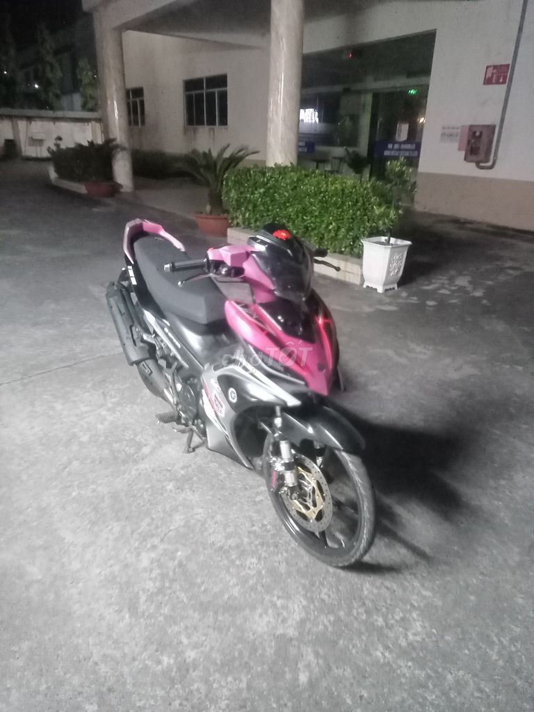 Yamaha Exciter 135LC Hồng Đen Bạc. Mua bán Xe máy tại Huyện Đức Hòa Long An được đăng bởi Bước Độc hình 4