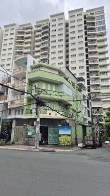Nhà phố 114 m² · 4 PN · Đường Chợ Lớn