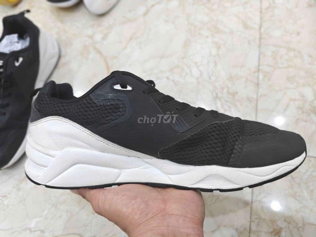 Giày thể thao HERION LITE size 43. Mua bán Giày dép tại Huyện Đan Phượng Hà Nội được đăng bởi John Phạm Chuyên Giày 2hand hình 1