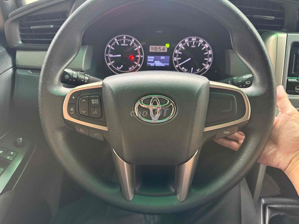 Toyota Innova 2018 2.0E - 49000 km 7 c số sàn. Mua bán Ô tô tại Quận Bình Thạnh Tp Hồ Chí Minh được đăng bởi phuongneo hình 7