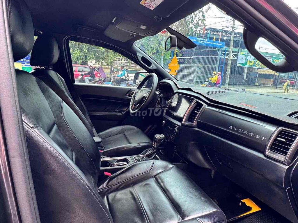 Ford everest 2019 titanium siêu đẹp. Mua bán Ô tô tại Quận 12 Tp Hồ Chí Minh được đăng bởi Tân hình 3