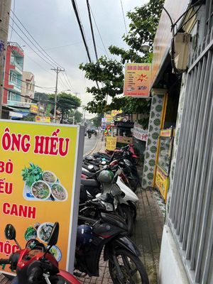 Nhà mặt tiền TP Thủ Đức giá quá hời. Mua bán văn phòng, mặt bằng kinh doanh tại Thành phố Thủ Đức Tp Hồ Chí Minh được đăng bởi Ngô Phú Đức 