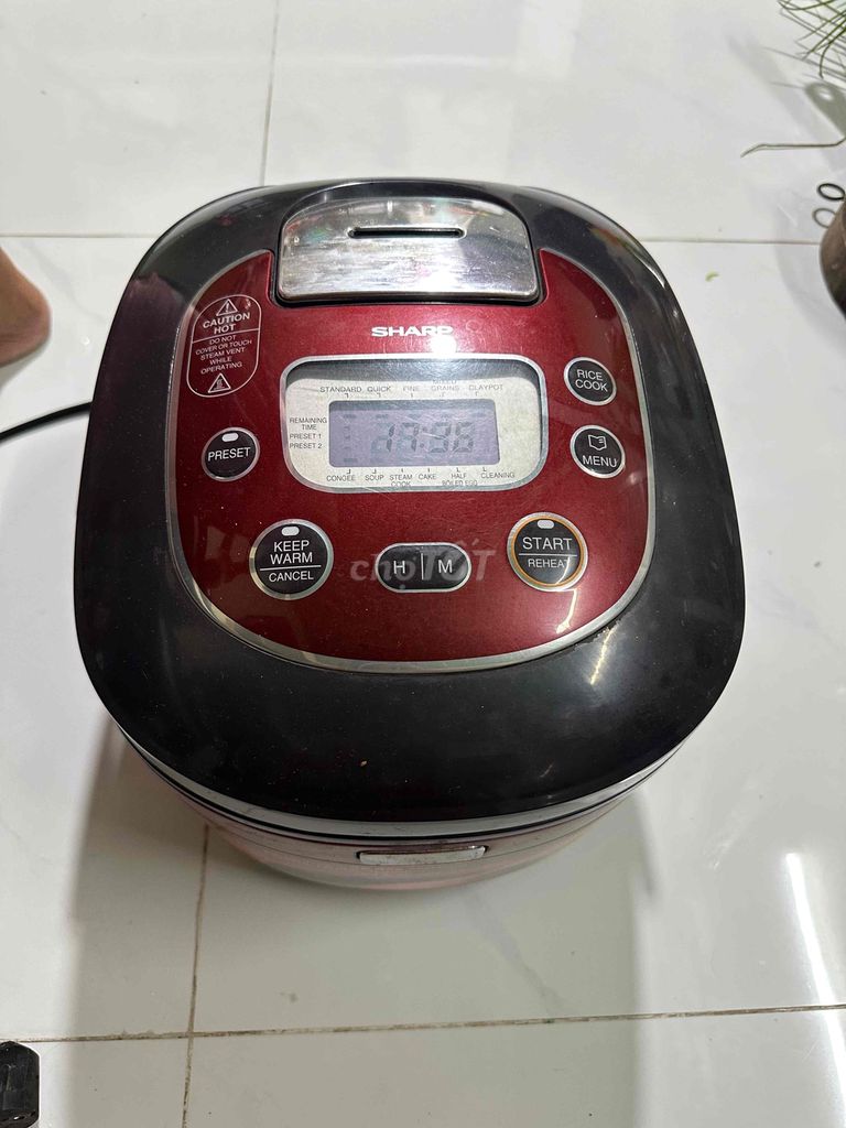 Nồi cơm điện Sharp KS-TH18-GL 1.8L Đỏ đen. Mua bán Bếp, lò, đồ điện nhà bếp tại Quận 12 Tp Hồ Chí Minh được đăng bởi Dương Phước Lộc hình 1