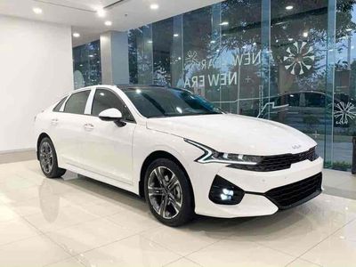 Kia K5 2022 2.0 Premium - 200000 km. Mua bán Ô tô tại Huyện Cư M'gar Đắk Lắk được đăng bởi Nguyễn Huệ Hồng