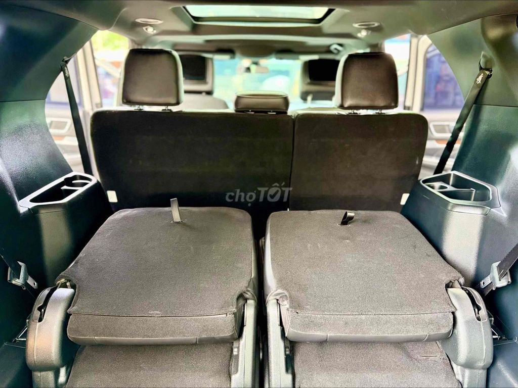 Ford Explorer 2019 2.3L Ecoboost - 72000 km. Mua bán Ô tô tại Thành phố Biên Hòa Đồng Nai được đăng bởi Chien Phan hình 8