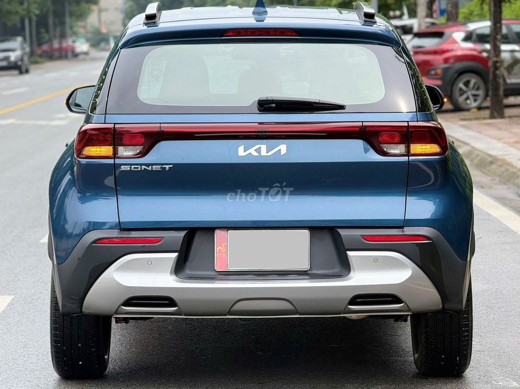 Kia Sonet 2021 màu xanh. Mua bán Ô tô tại Quận Long Biên Hà Nội được đăng bởi Long Biên Cars hình 6