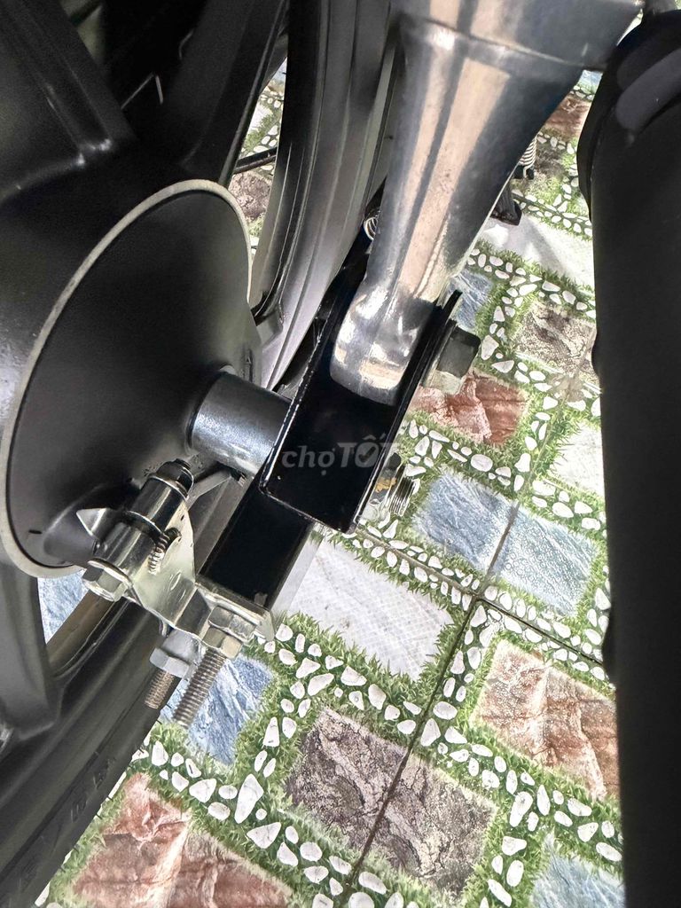 xe chạy lướt odo thấp, xe ngây chủ 1 đời giáp moi. Mua bán Xe máy tại Huyện Phú Tân An Giang được đăng bởi Thanh Bình hình 6