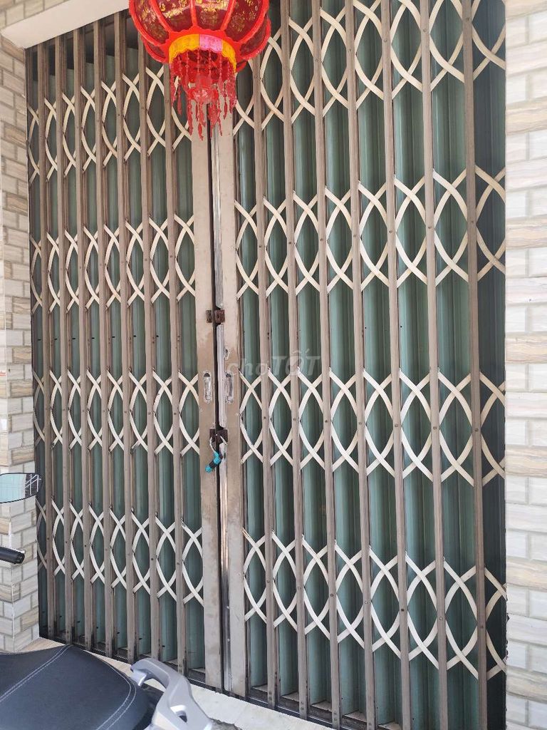 Cửa kéo Đài Loan 2m9x3m Rất tốt. Mua bán Nội thất, đồ gia dụng khác tại Quận Thanh Khê Đà Nẵng được đăng bởi Caoca Va hình 1