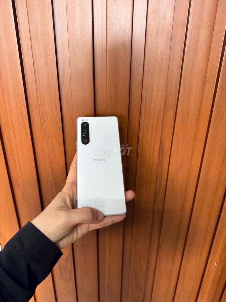 sony xperia 1 mark 2 ram8/256 chip 865, màu trắng. Mua bán Điện thoại tại Thành phố Buôn Ma Thuột Đắk Lắk được đăng bởi phuong smarphone hình 1