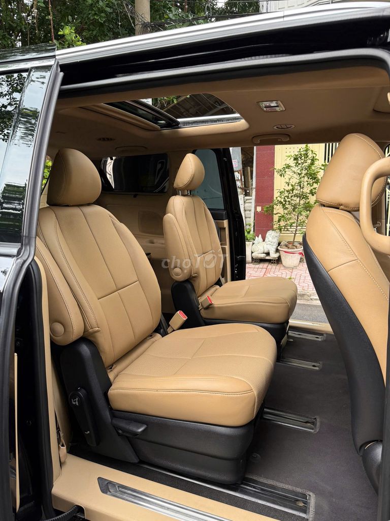 Kia Sedona 2019 2.2 DAT Luxury - 72000 km. Mua bán Ô tô tại Quận Bình Thạnh Tp Hồ Chí Minh được đăng bởi Nguyen van dat hình 11