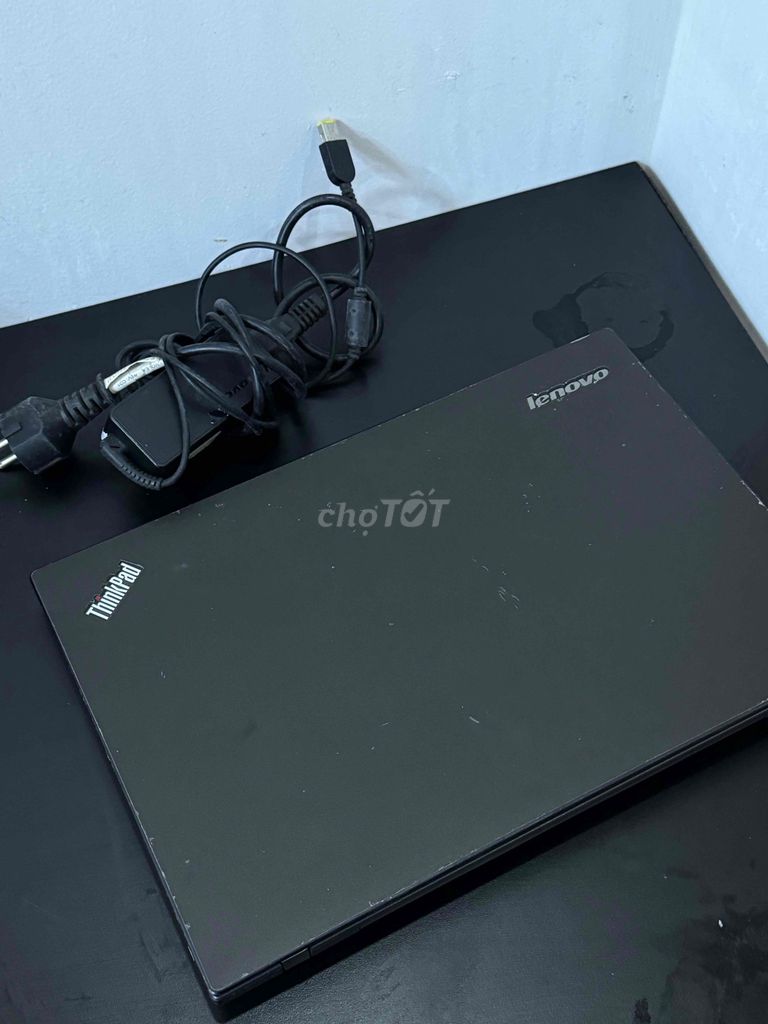 Lenovo ThinkPad Đen Đã qua sử dụng - Bán giá xác. Mua bán Laptop tại Quận 3 Tp Hồ Chí Minh được đăng bởi Hương hình 1