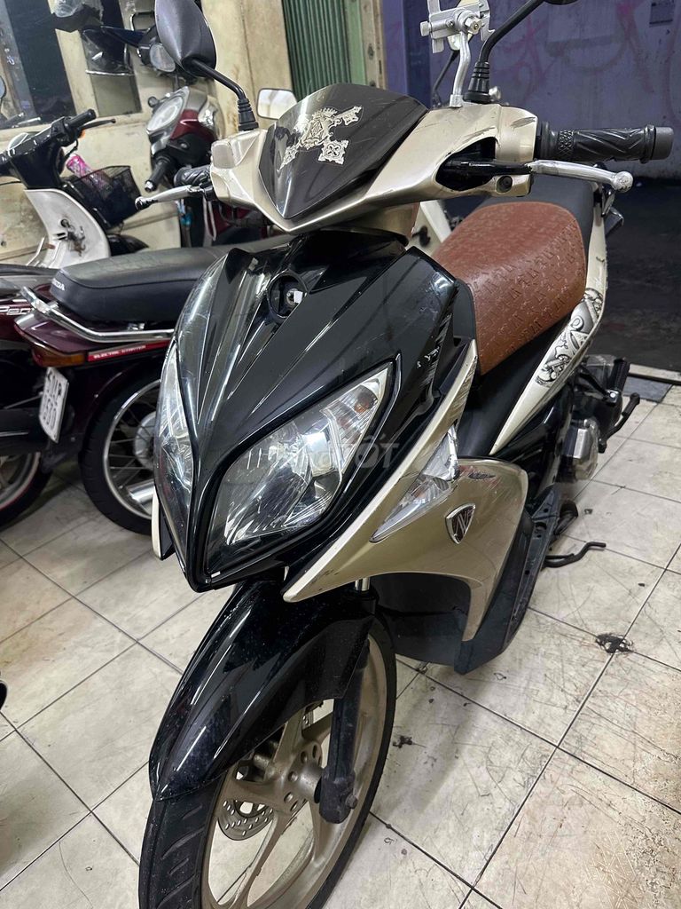 Novou 4, Máy mạnh êm.  cavet đầy đủ. Mua bán Xe máy tại Quận Bình Thạnh Tp Hồ Chí Minh được đăng bởi Lê Nhân hình 1