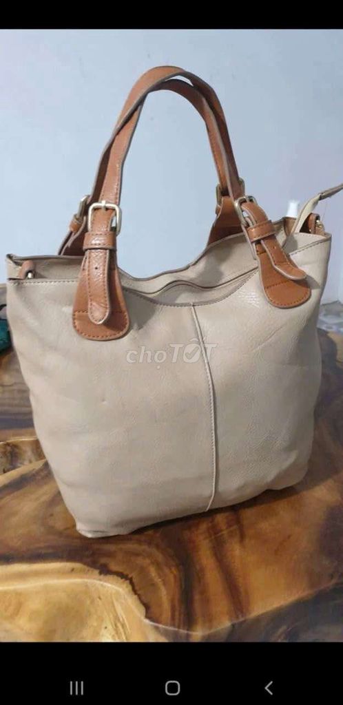 Túi xách nữ da thật size vừa A4. Mua bán Túi xách tại Thành phố Châu Đốc An Giang được đăng bởi Thư Thư  hình 1